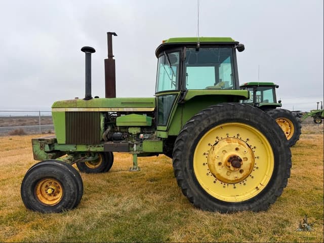 Image of John Deere 4630 equipment image 1