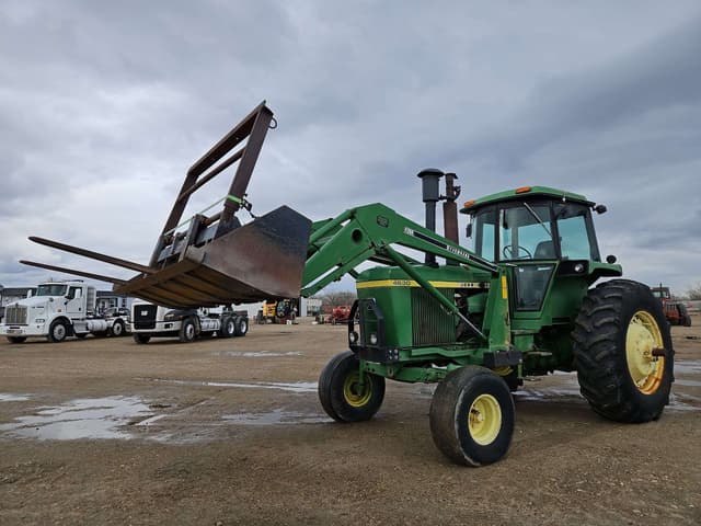 Image of John Deere 4630 equipment image 1