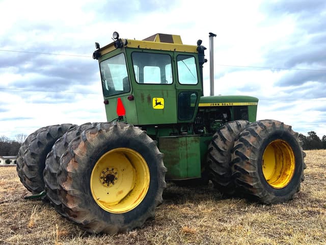 Image of John Deere 7520 equipment image 3