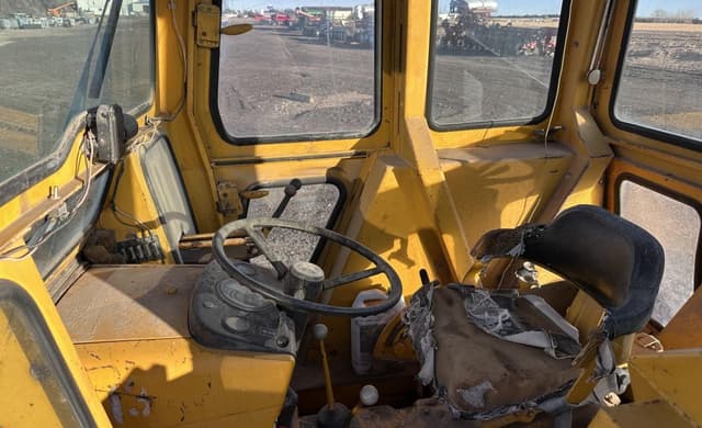 Image of John Deere 401 equipment image 4