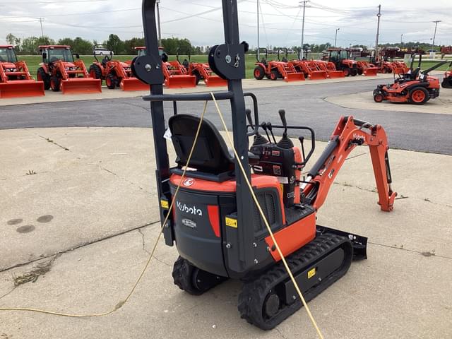 Image of Kubota K008-5 equipment image 2