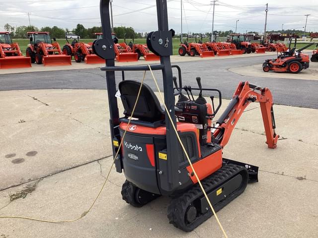 Image of Kubota K008-5 equipment image 2