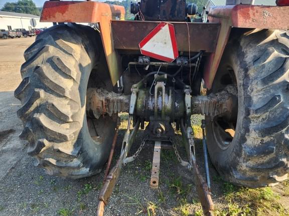 Image of Massey Ferguson 1085 equipment image 4