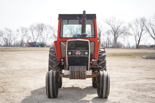 Image of Massey Ferguson 1155 equipment image 1
