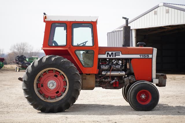Image of Massey Ferguson 1155 equipment image 3