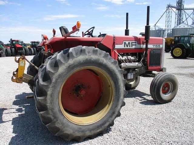 Image of Massey Ferguson 1155 equipment image 4