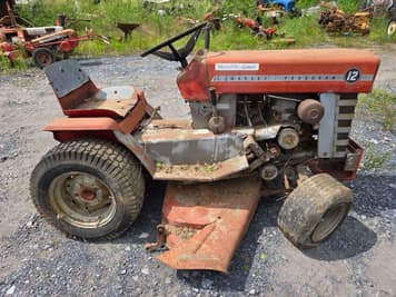 Main image Massey Ferguson 12