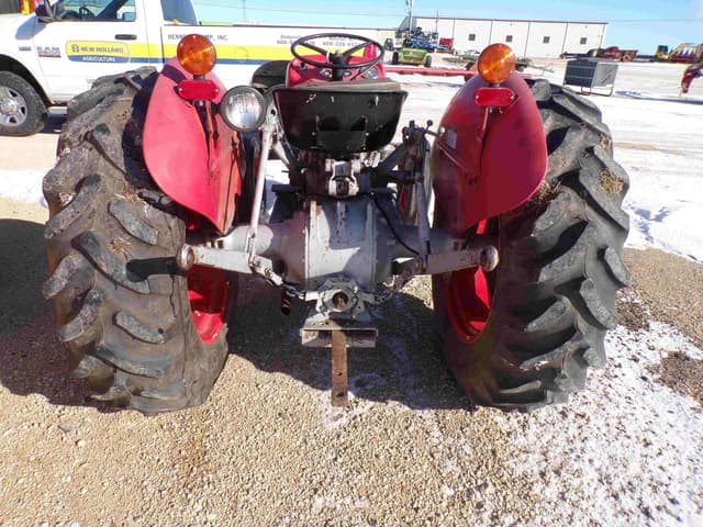 Image of Massey Ferguson 135 equipment image 4