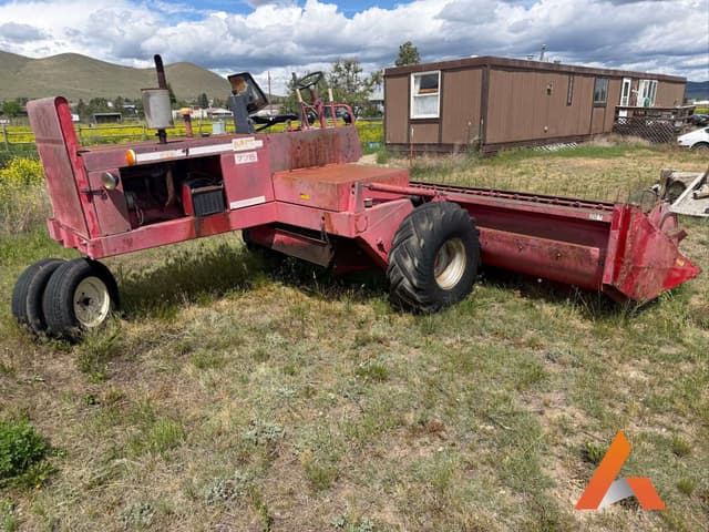 Image of Massey Ferguson 775 equipment image 4