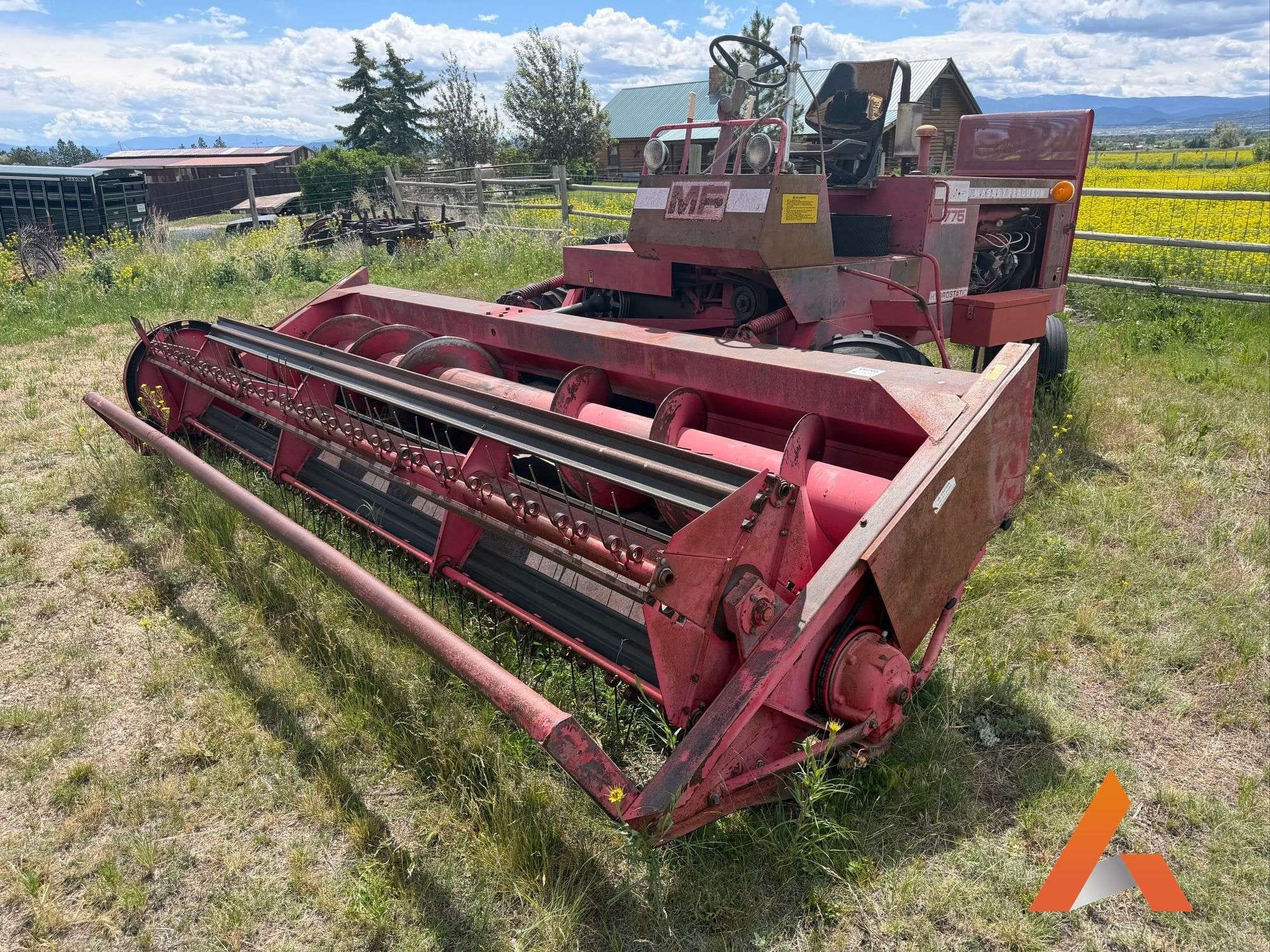 1973 Massey Ferguson 775 Equipment Image0