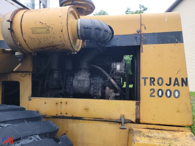 Image of Trojan 2000 equipment image 2