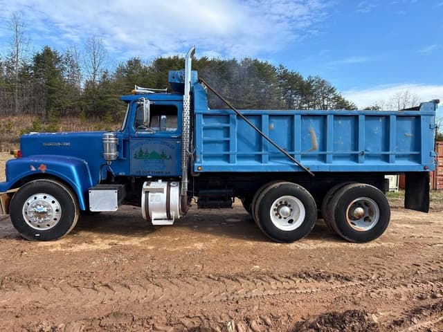 Image of Western Star 4664T-06 equipment image 1