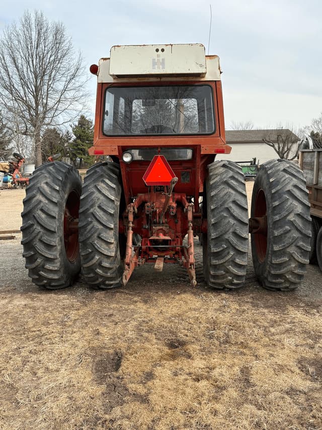 Image of International Harvester 1466 equipment image 4