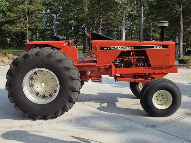 Image of Allis Chalmers 200 equipment image 3