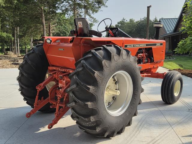 Image of Allis Chalmers 200 equipment image 4