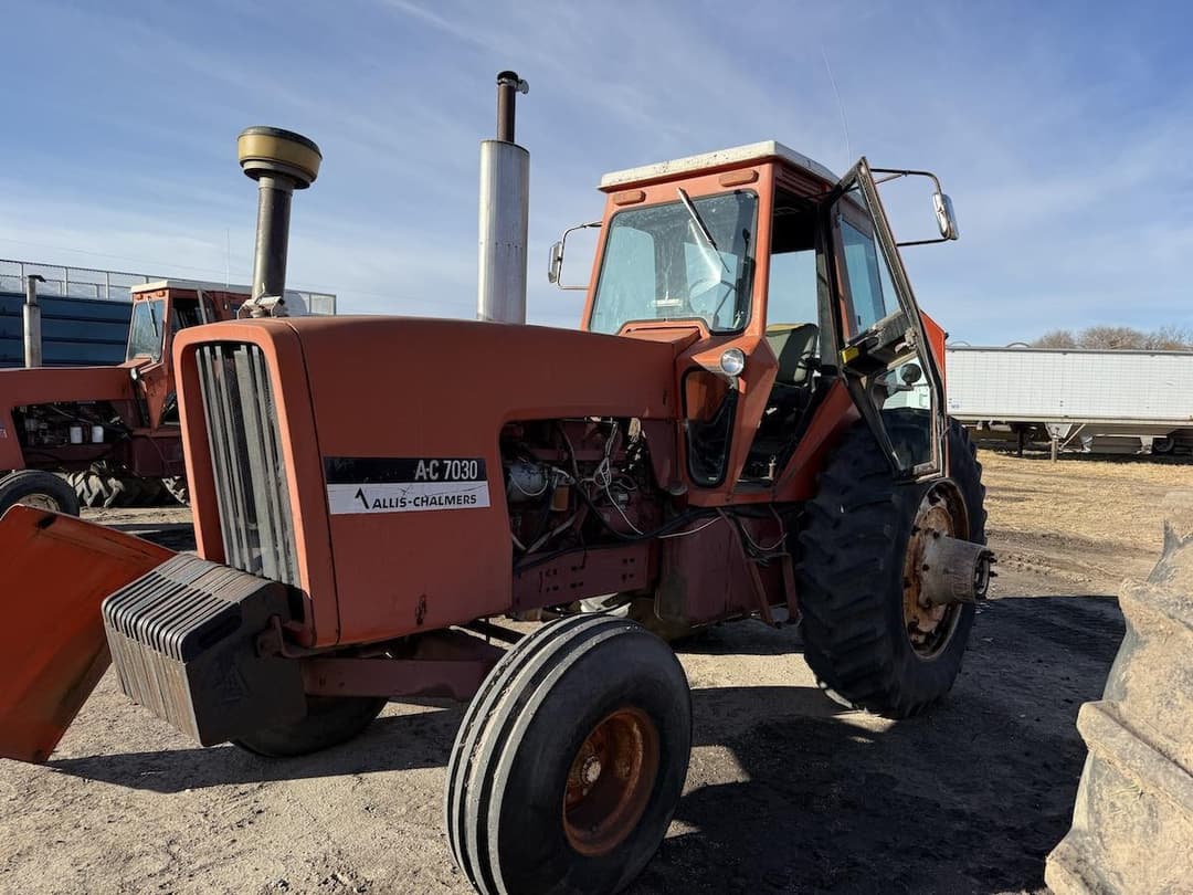 Image of Allis Chalmers 7030 Primary image
