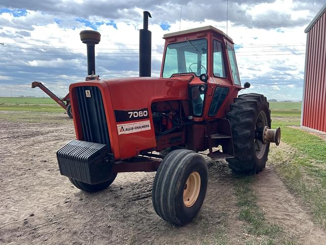 Image of Allis Chalmers 7050 equipment image 2