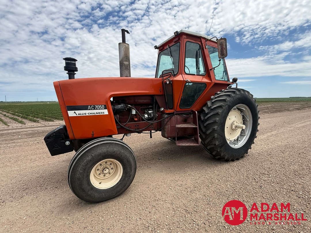 Image of Allis Chalmers 7050 Primary image