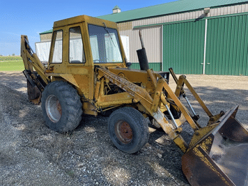 Main image Case 580B