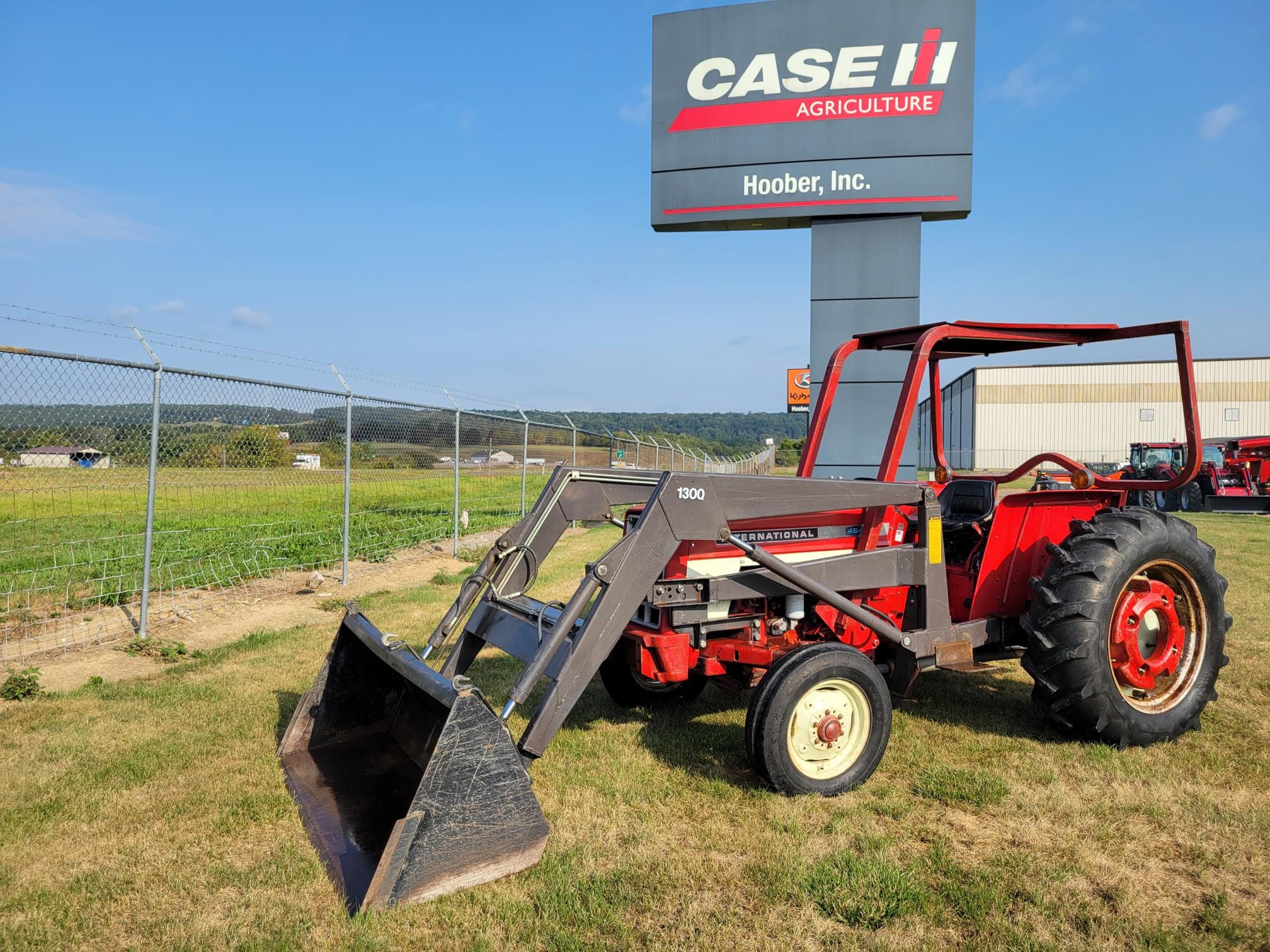 1974 International Harvester 464 Equipment Image0