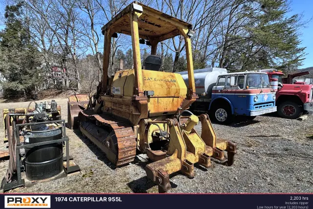 Image of Caterpillar 955L equipment image 3
