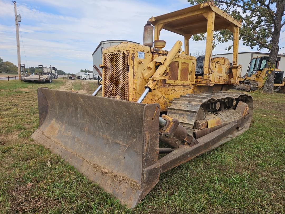 Image of Caterpillar D5 Primary image