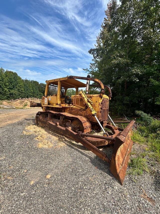 Image of Caterpillar D7F equipment image 1