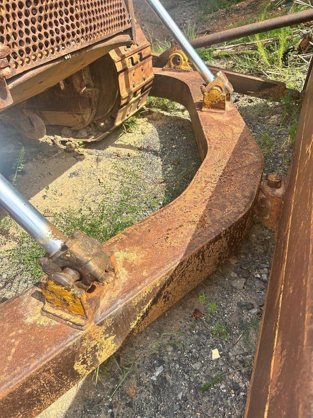 Image of Caterpillar D7F equipment image 3