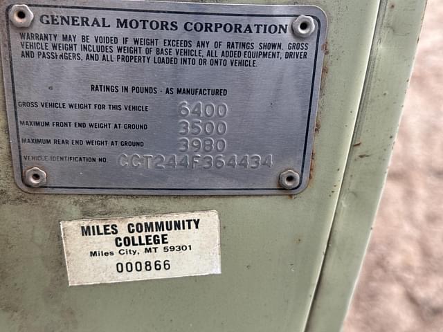 Image of Chevrolet C20 equipment image 3