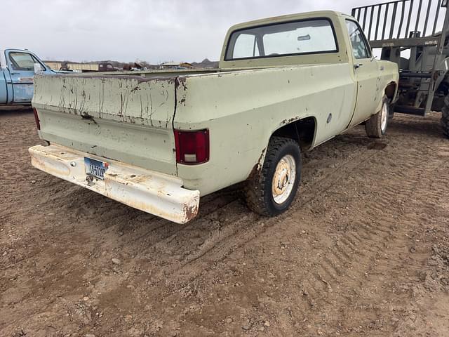 Image of Chevrolet C20 equipment image 1