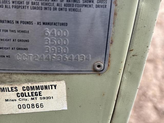 Image of Chevrolet C20 equipment image 4