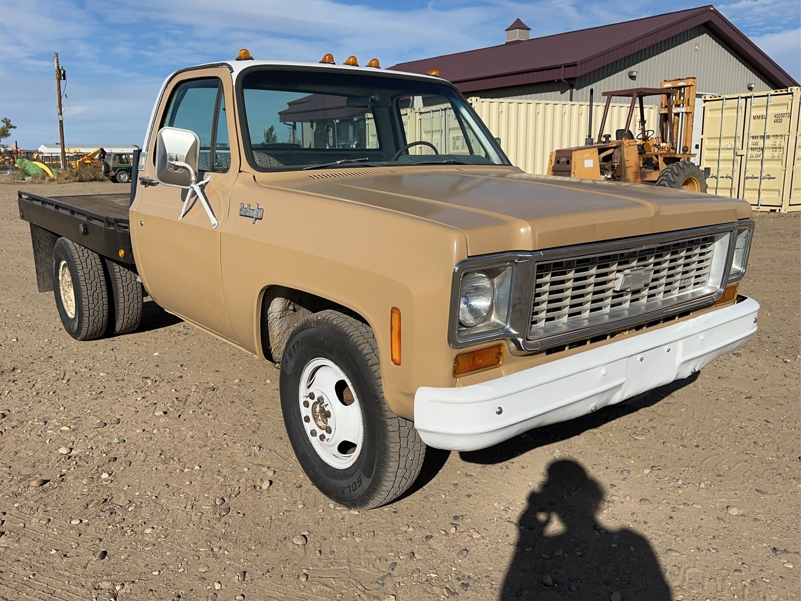 1974 Chevrolet C30 Equipment Image0