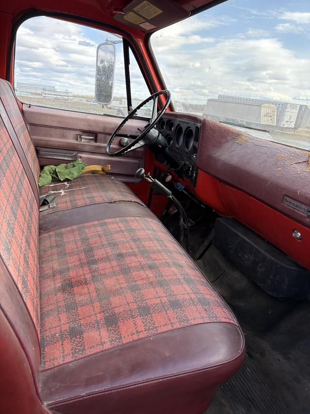 Image of Chevrolet C60 equipment image 4