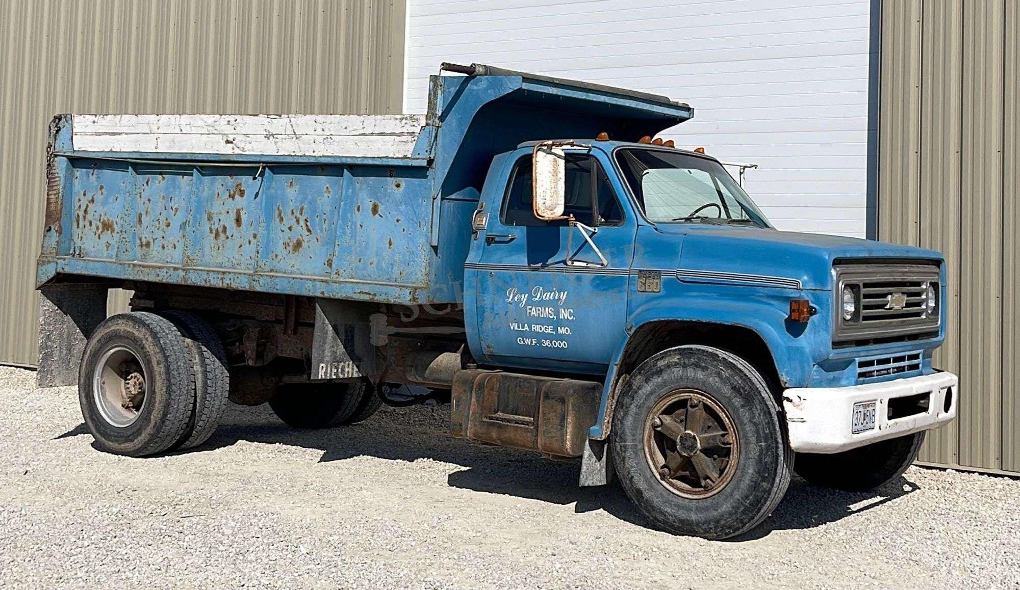 Main image Chevrolet C60