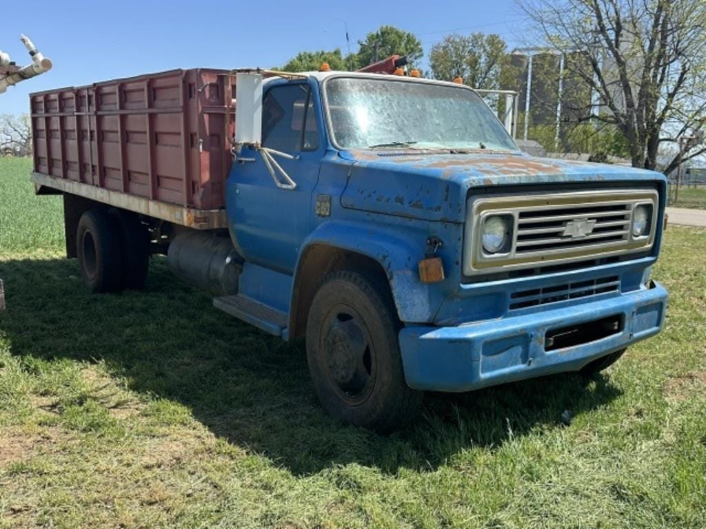 Main image Chevrolet C60