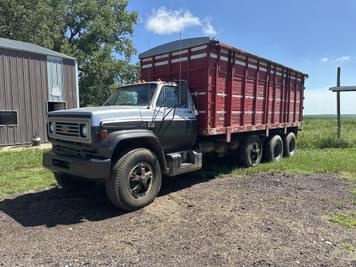 Main image Chevrolet C65