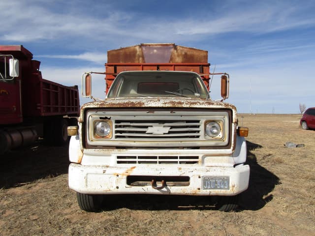 Image of Chevrolet C65 equipment image 1