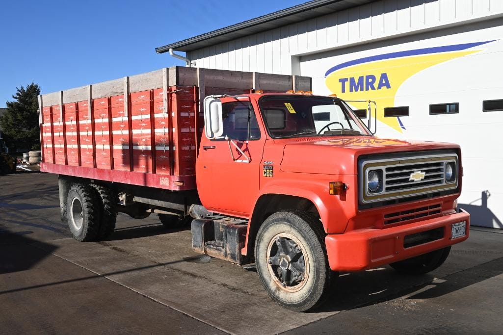 Main image Chevrolet C65