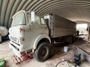 1974 Chevrolet 70 Image