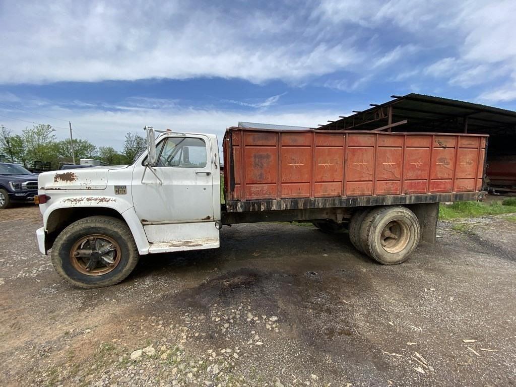Image of Chevrolet C60 Primary image