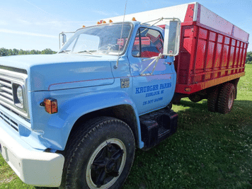 Main image Chevrolet C65