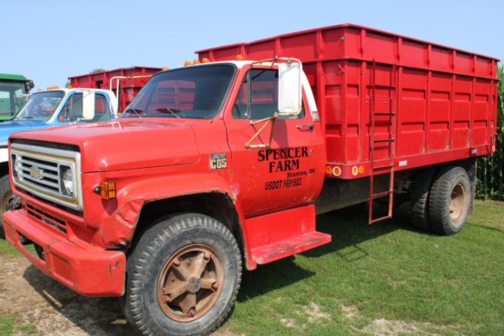 Main image Chevrolet C65