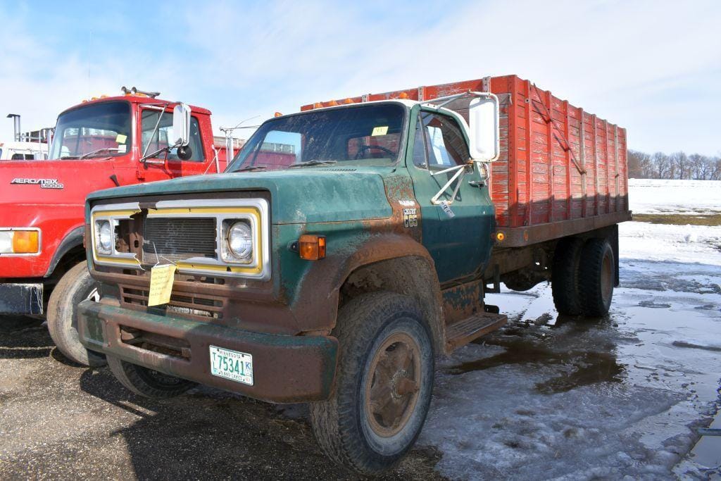 Main image Chevrolet C65