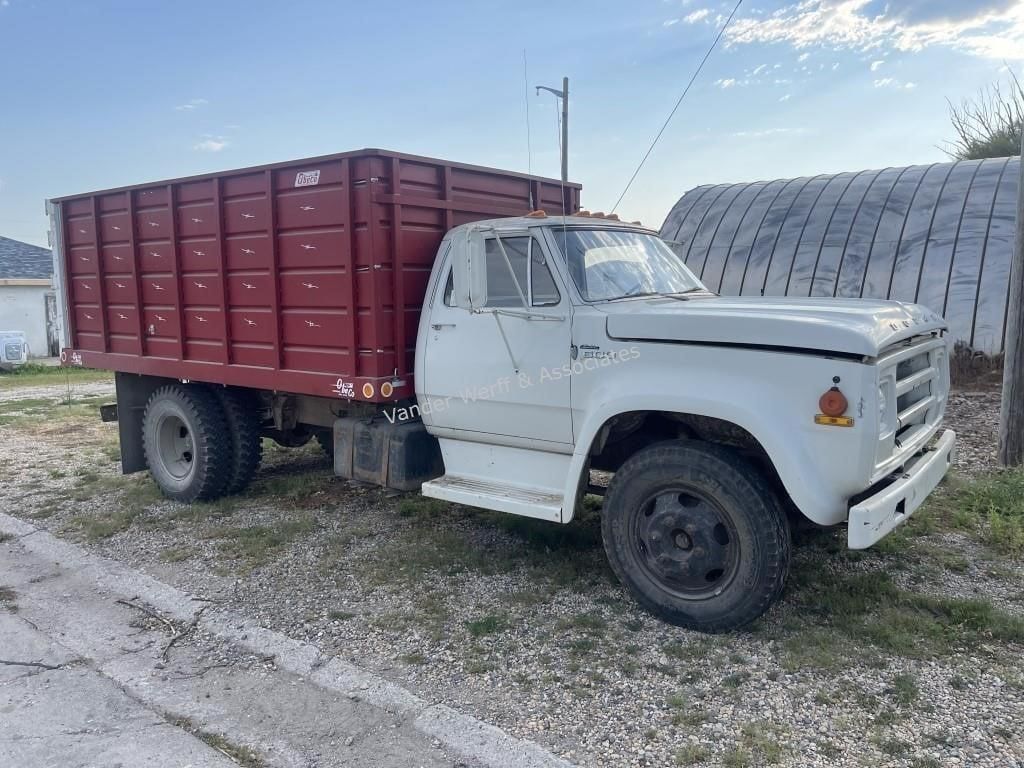 Main image Dodge 600