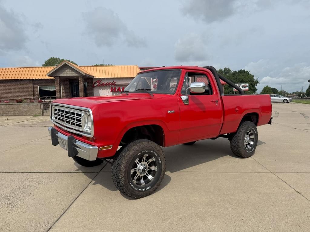 Image of Dodge D100 Primary image