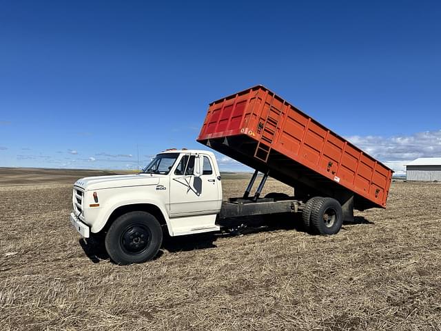 Image of Dodge D600 equipment image 1