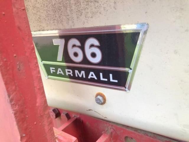 Image of International Harvester 766 equipment image 1