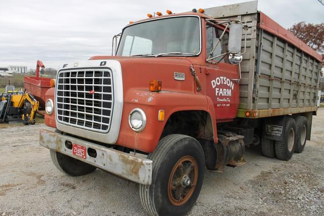 Image of Ford 800 equipment image 2