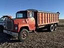 1974 Ford F-800 Image