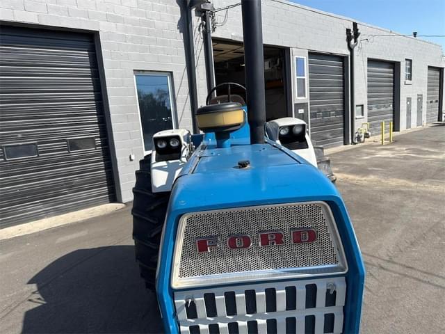 Image of Ford 8600 equipment image 1